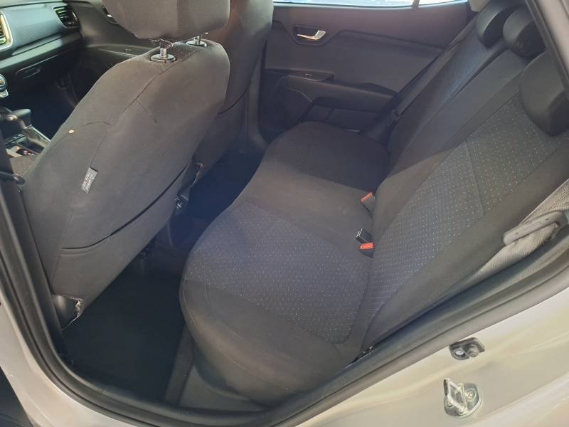 Kia Stonic - Photo 18