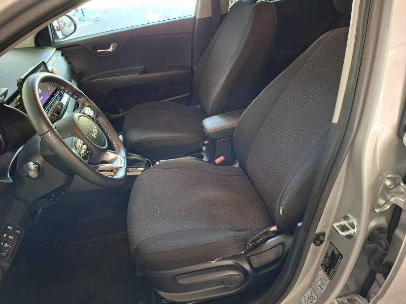 Kia Stonic - Photo 19