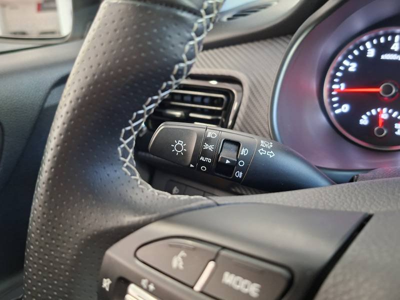 Kia Stonic - Photo 22
