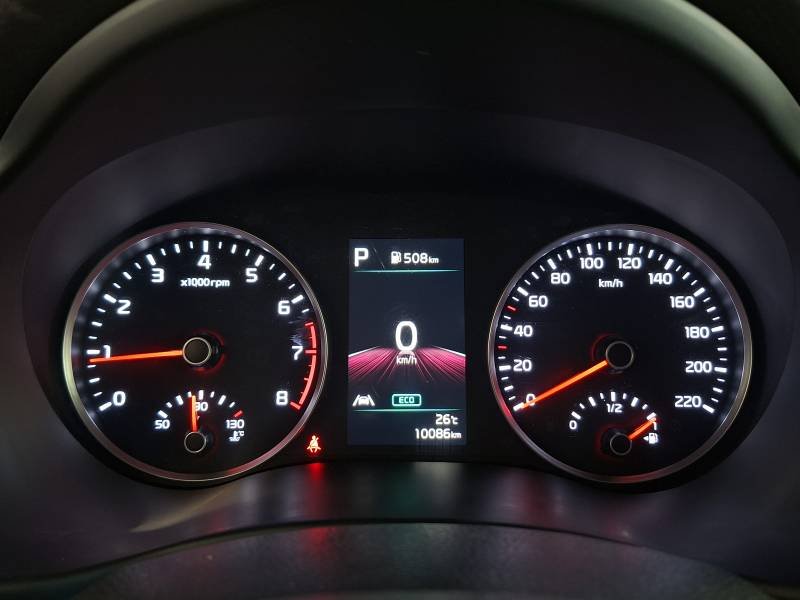 Kia Stonic - Photo 25