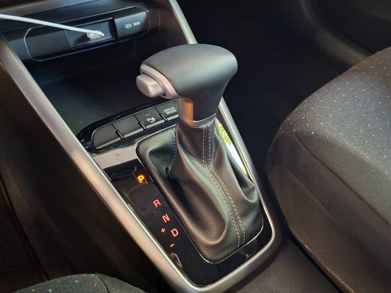 Kia Stonic - Photo 33