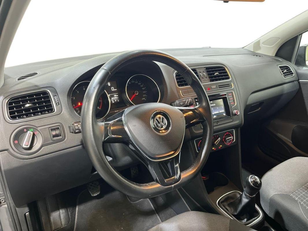 Volkswagen Polo - Photo 9