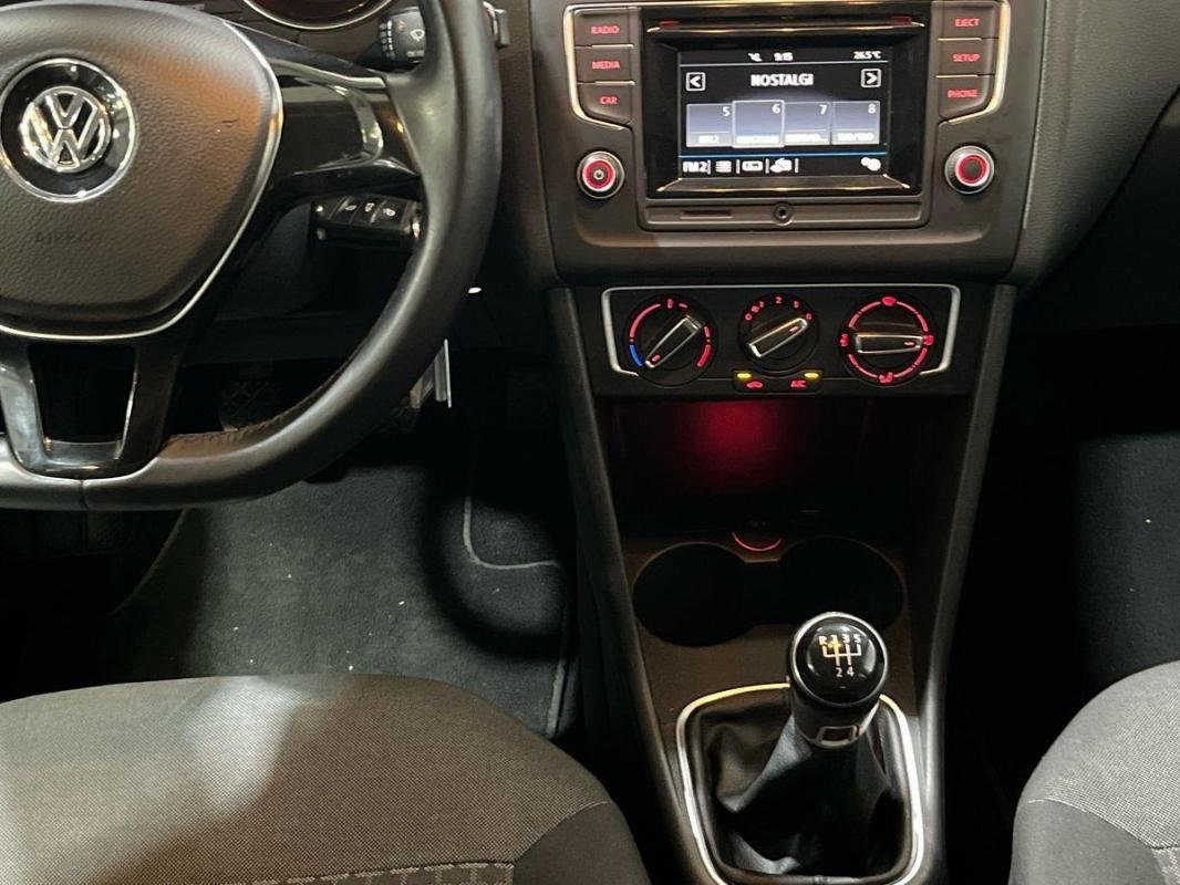 Volkswagen Polo - Photo 10