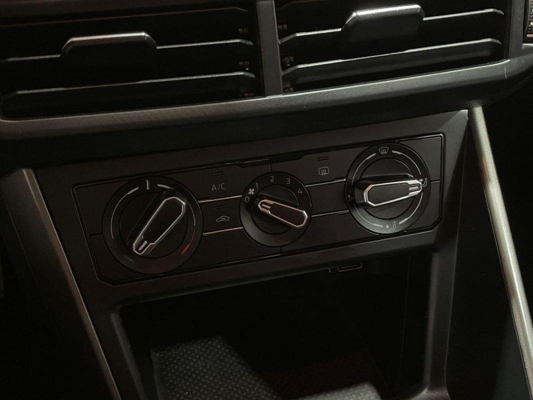 Volkswagen Polo - Photo 19