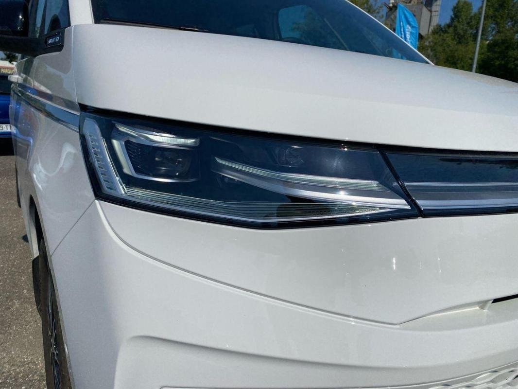Volkswagen Multivan - Photo 25