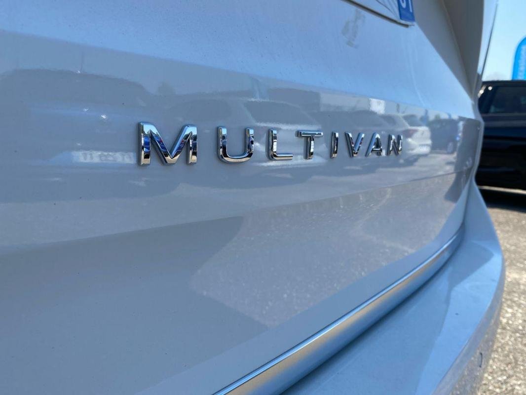 Volkswagen Multivan - Photo 27