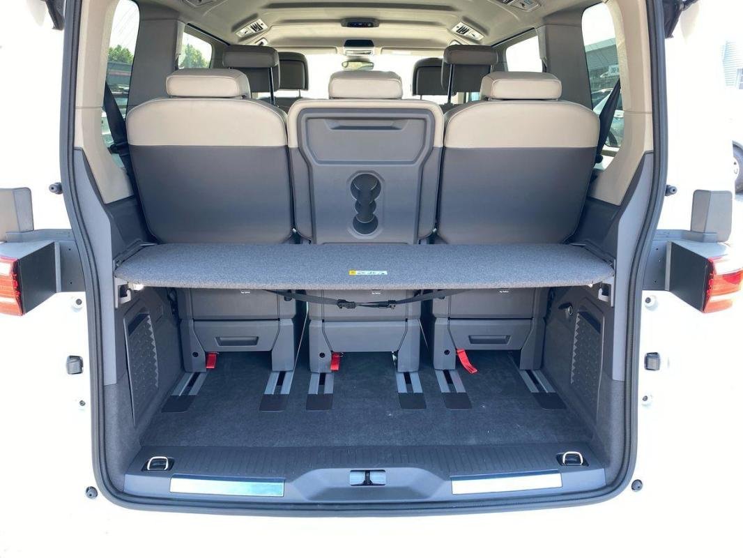 Volkswagen Multivan - Photo 31