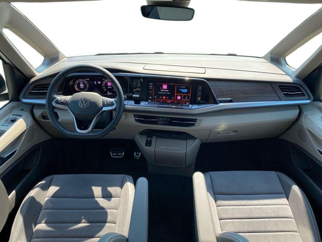 Volkswagen Multivan - Photo 8