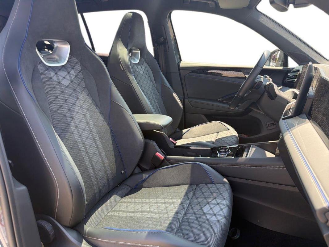 Volkswagen Tiguan - Photo 13