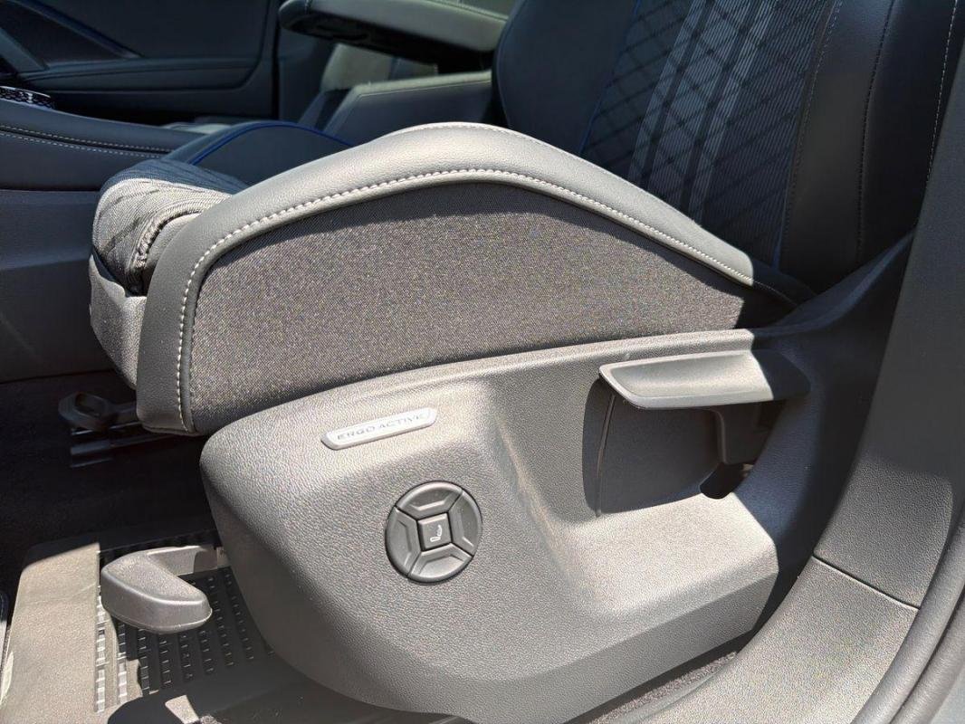 Volkswagen Tiguan - Photo 14