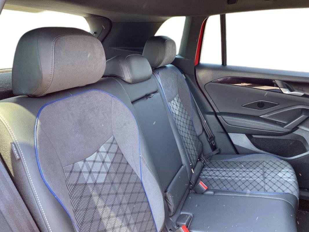 Volkswagen Tiguan - Photo 22
