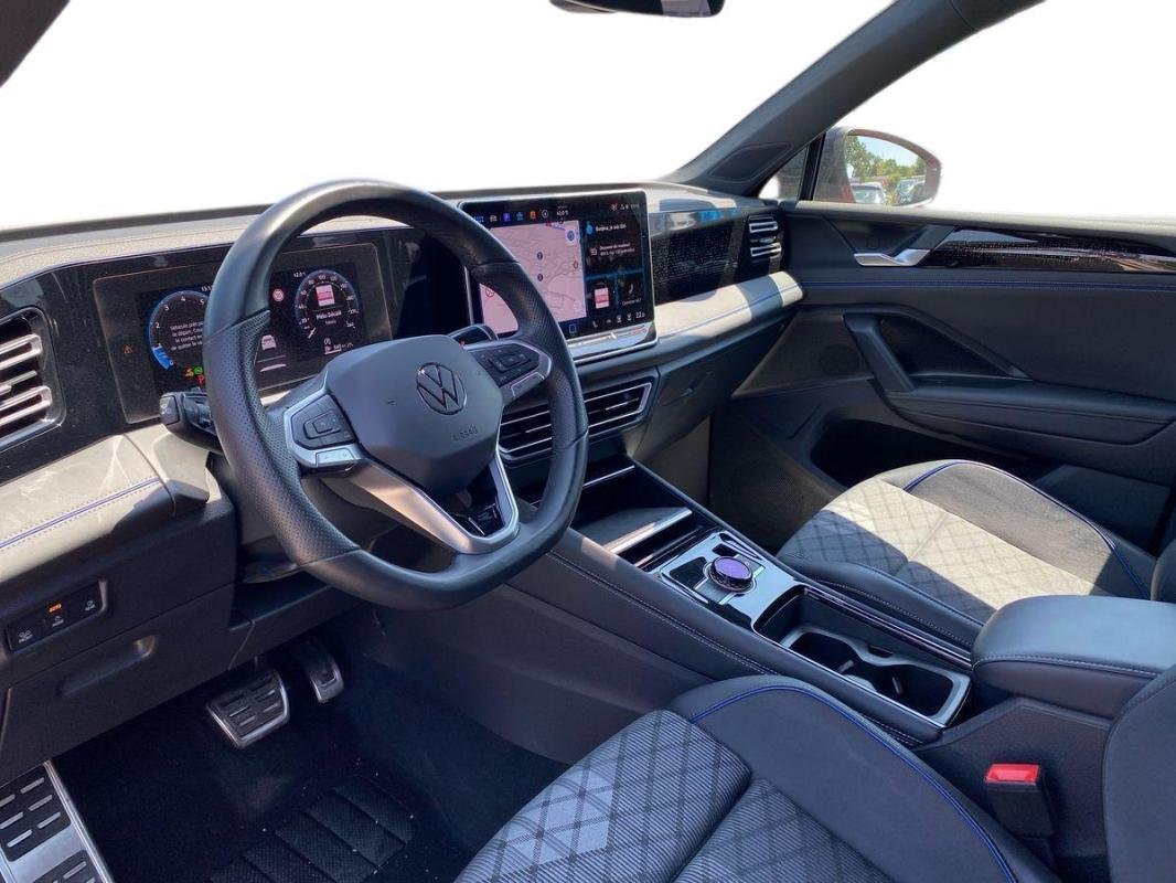 Volkswagen Tiguan - Photo 9