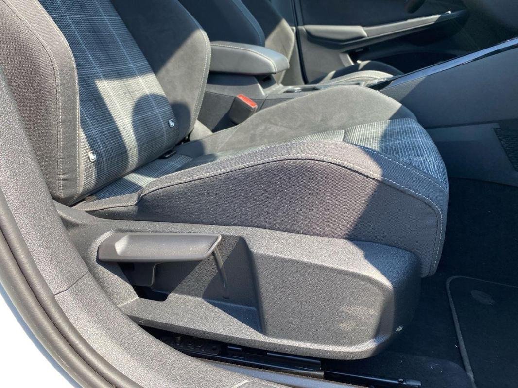 Volkswagen Golf - Photo 14
