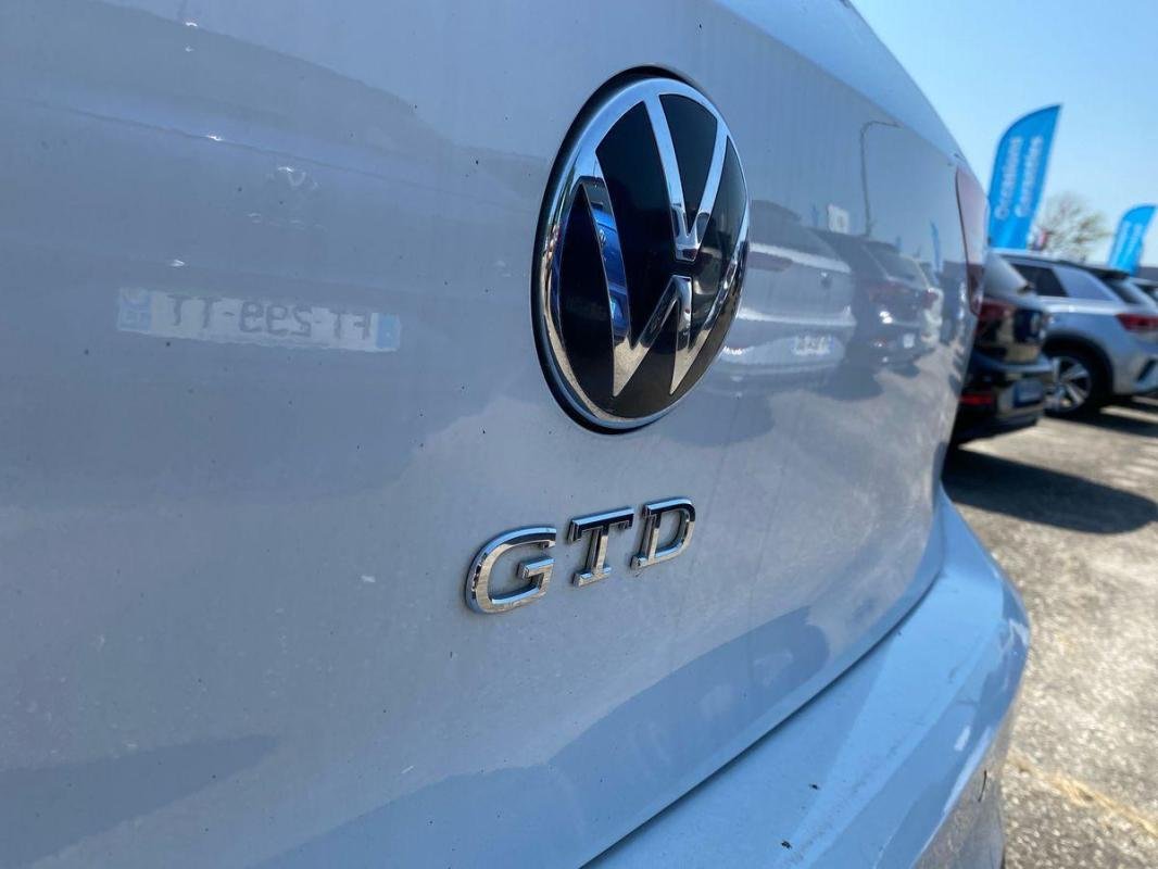 Volkswagen Golf - Photo 27