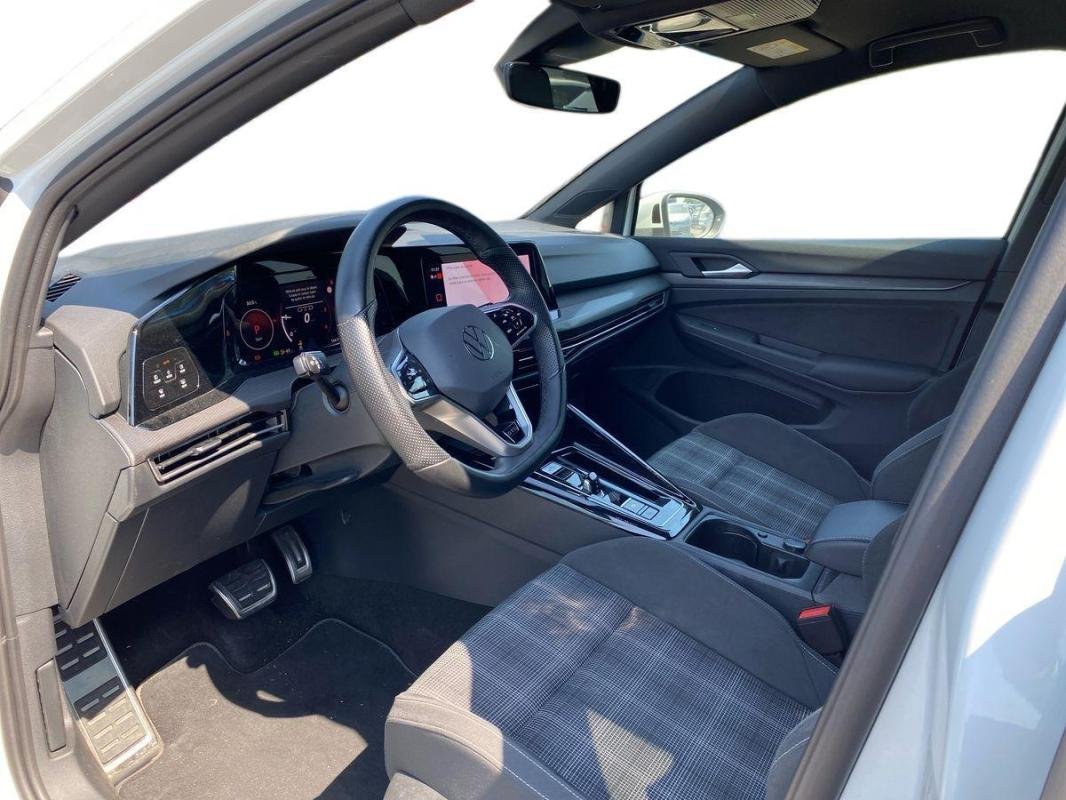 Volkswagen Golf - Photo 9