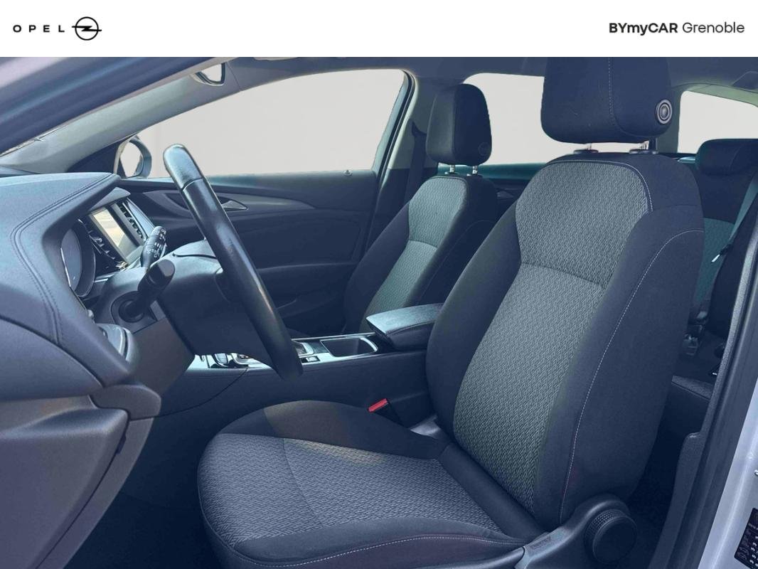 Opel Insignia Sports Tourer - Photo 11