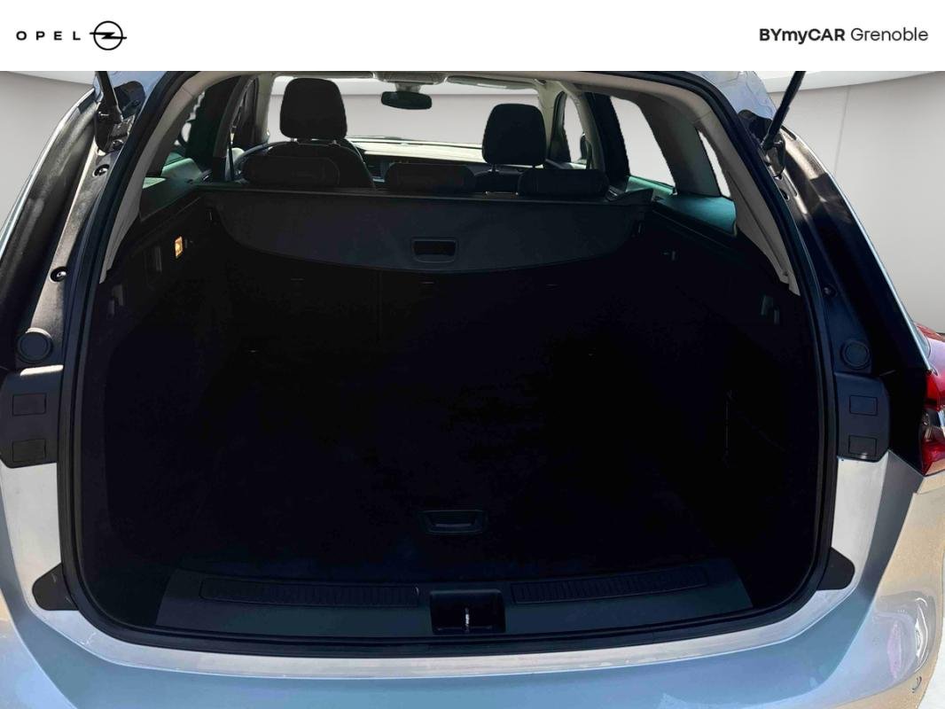 Opel Insignia Sports Tourer - Photo 13