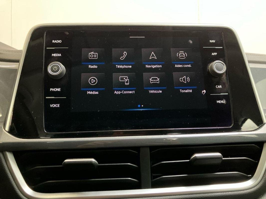 Volkswagen T-Roc - Photo 16
