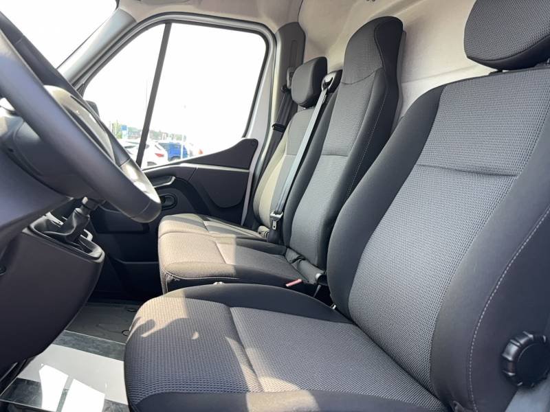 Renault Master - Photo 22