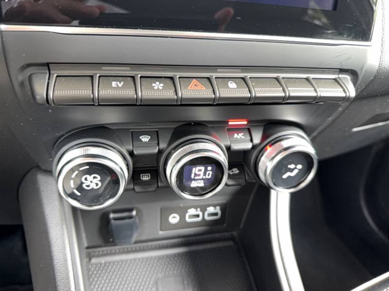 Renault Captur - Photo 21