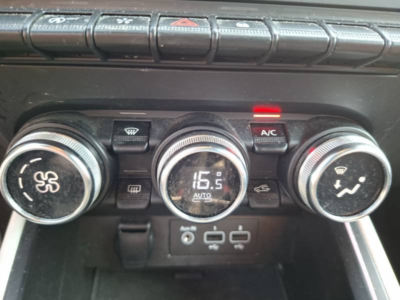 Renault Clio - Photo 18