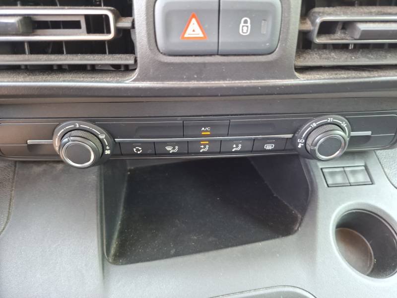Peugeot Rifter - Photo 18