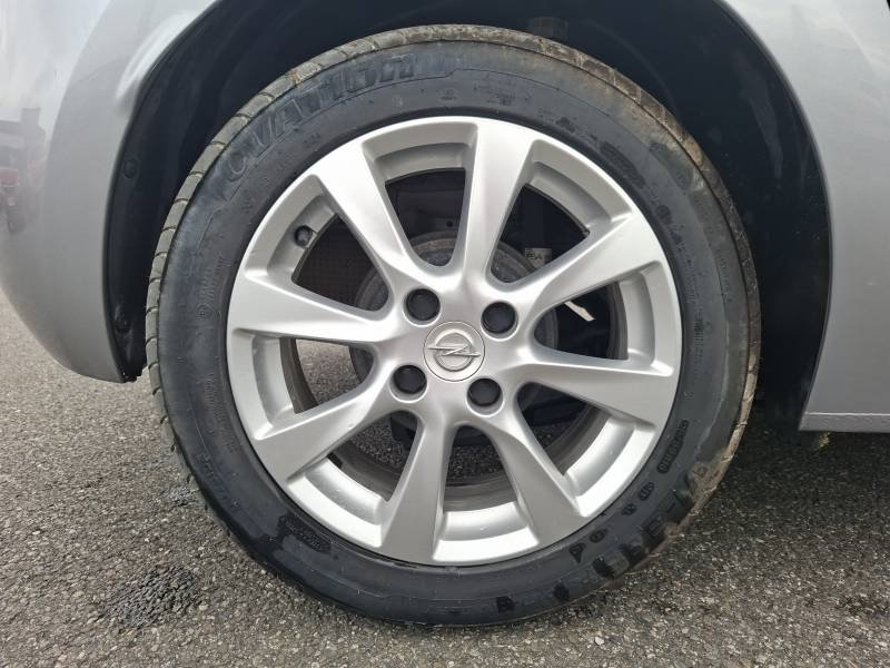 Opel Corsa - Photo 12