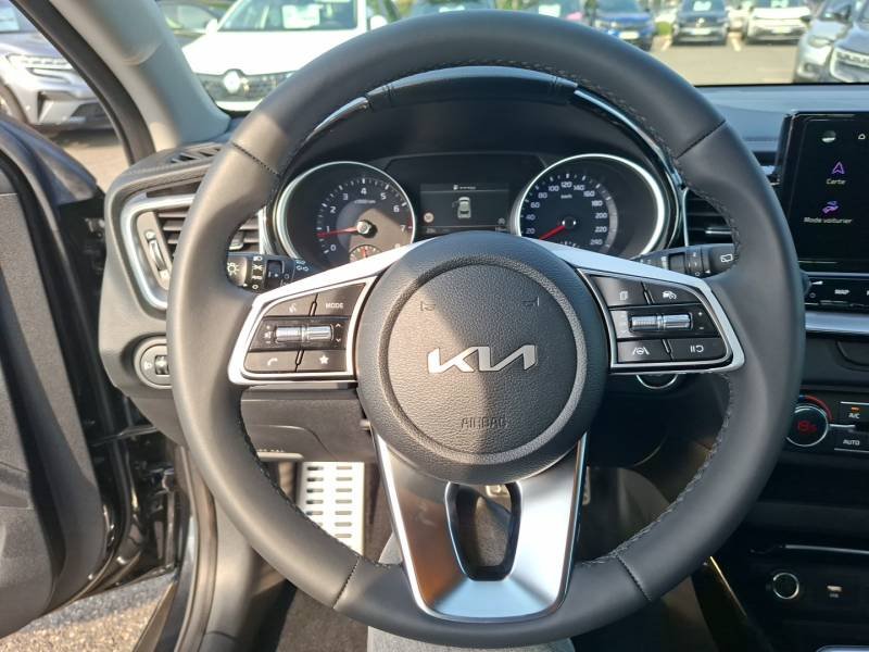 Kia Xceed - Photo 26