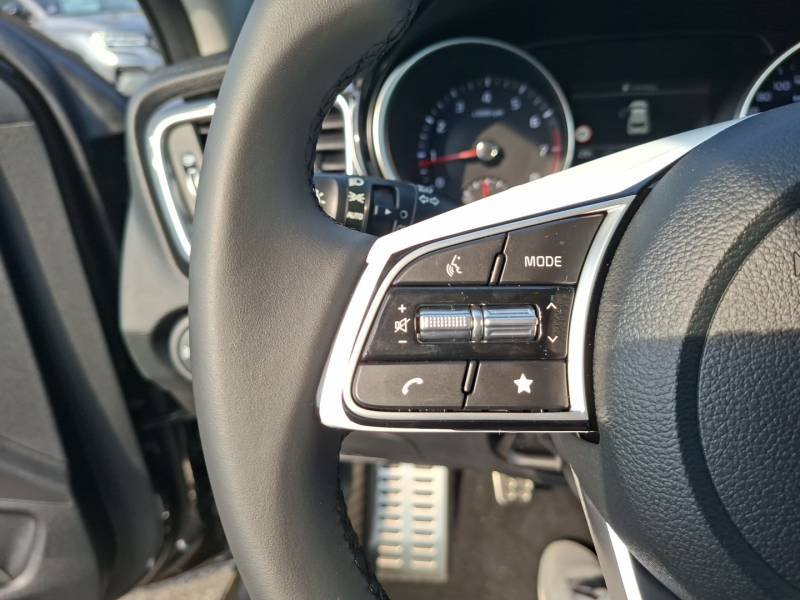 Kia Xceed - Photo 27