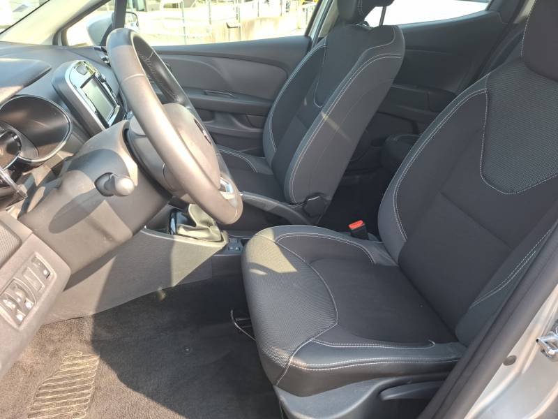 Renault Clio - Photo 22