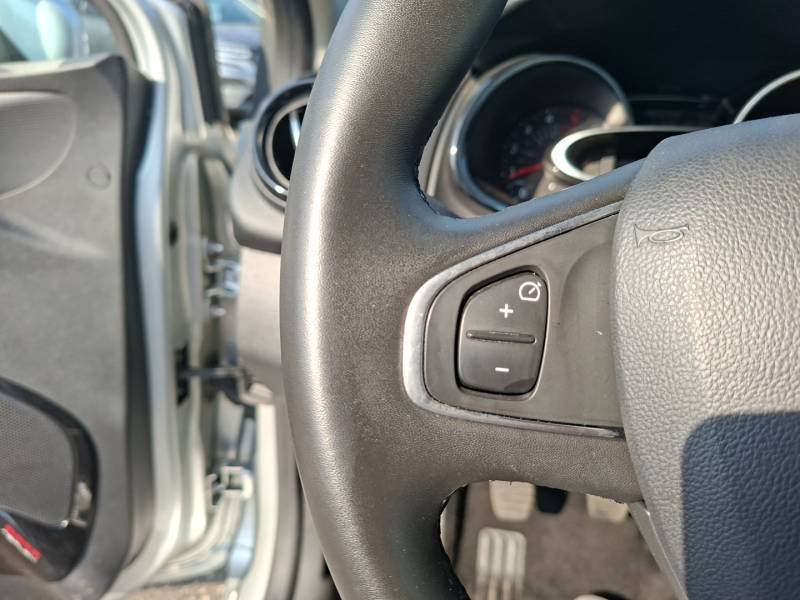 Renault Clio - Photo 24