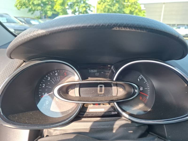 Renault Clio - Photo 29