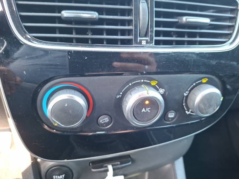 Renault Clio - Photo 33
