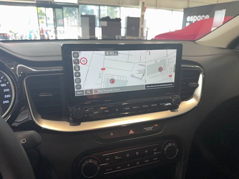 Kia CEED - Photo 28