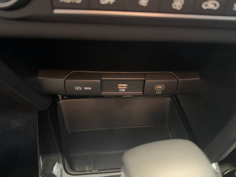Kia CEED - Photo 30