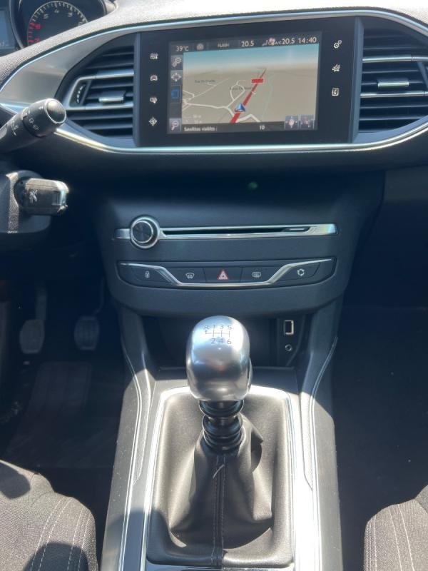 Peugeot 308 - Photo 11