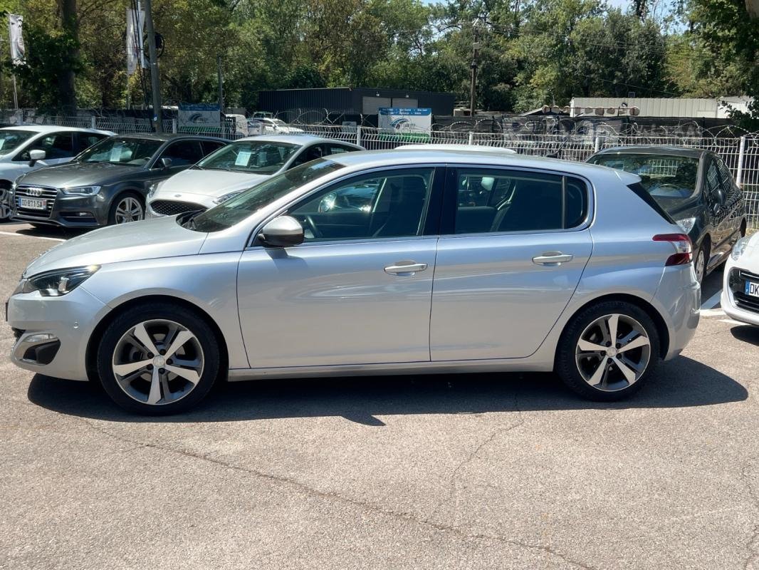 Peugeot 308 - Photo 3