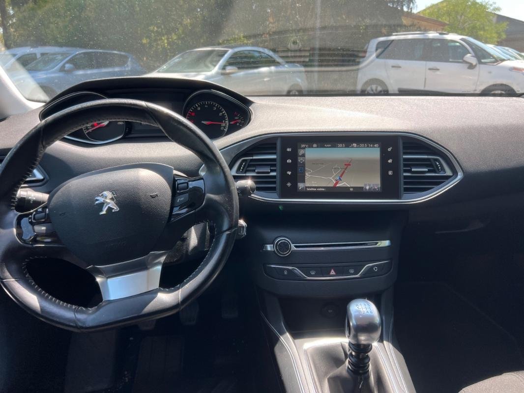 Peugeot 308 - Photo 10