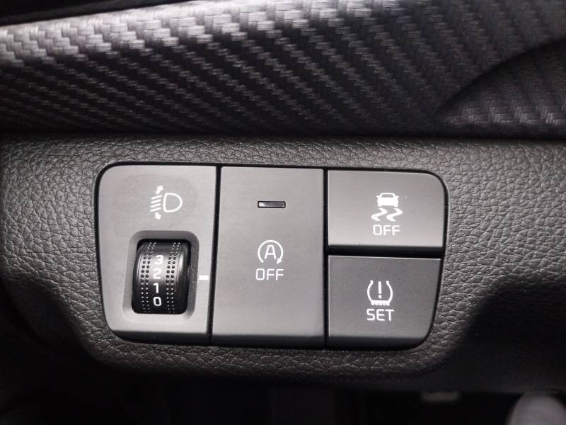 Kia Stonic - Photo 24