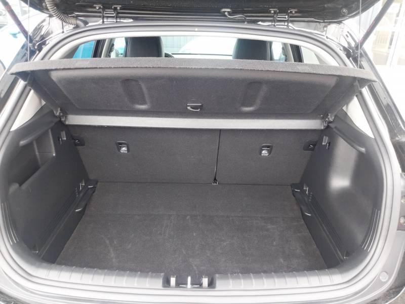 Kia Stonic - Photo 26