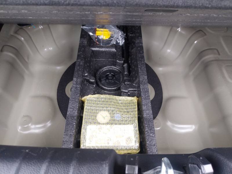 Kia Stonic - Photo 27