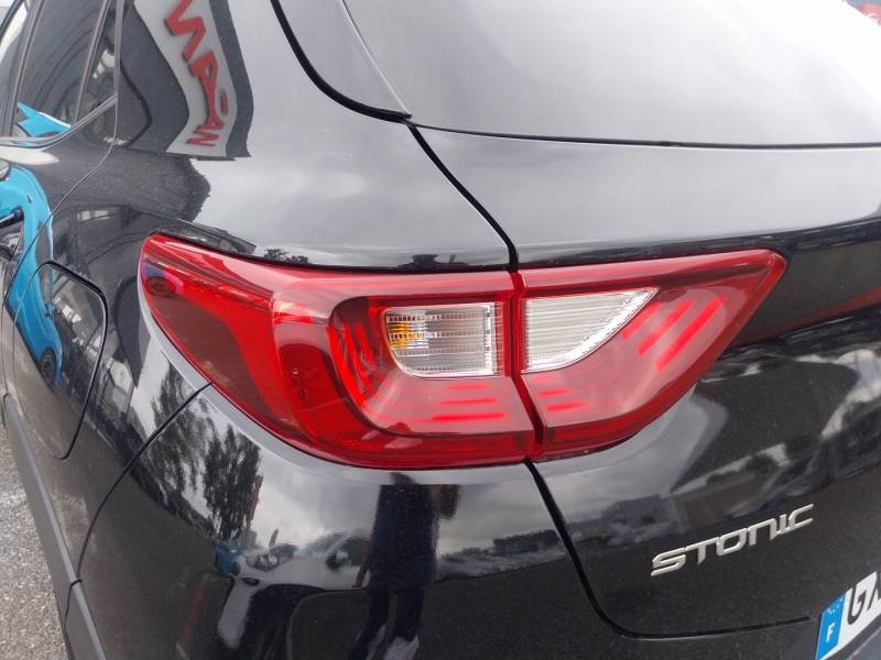 Kia Stonic - Photo 34
