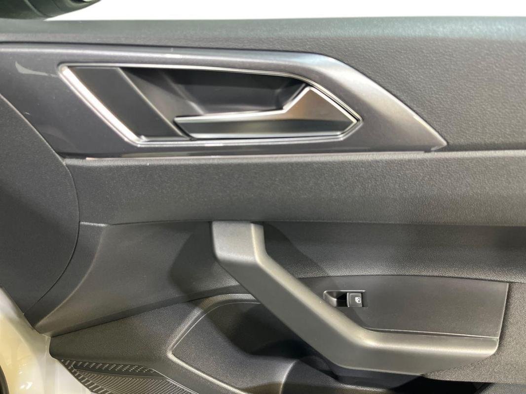 Volkswagen Polo - Photo 15