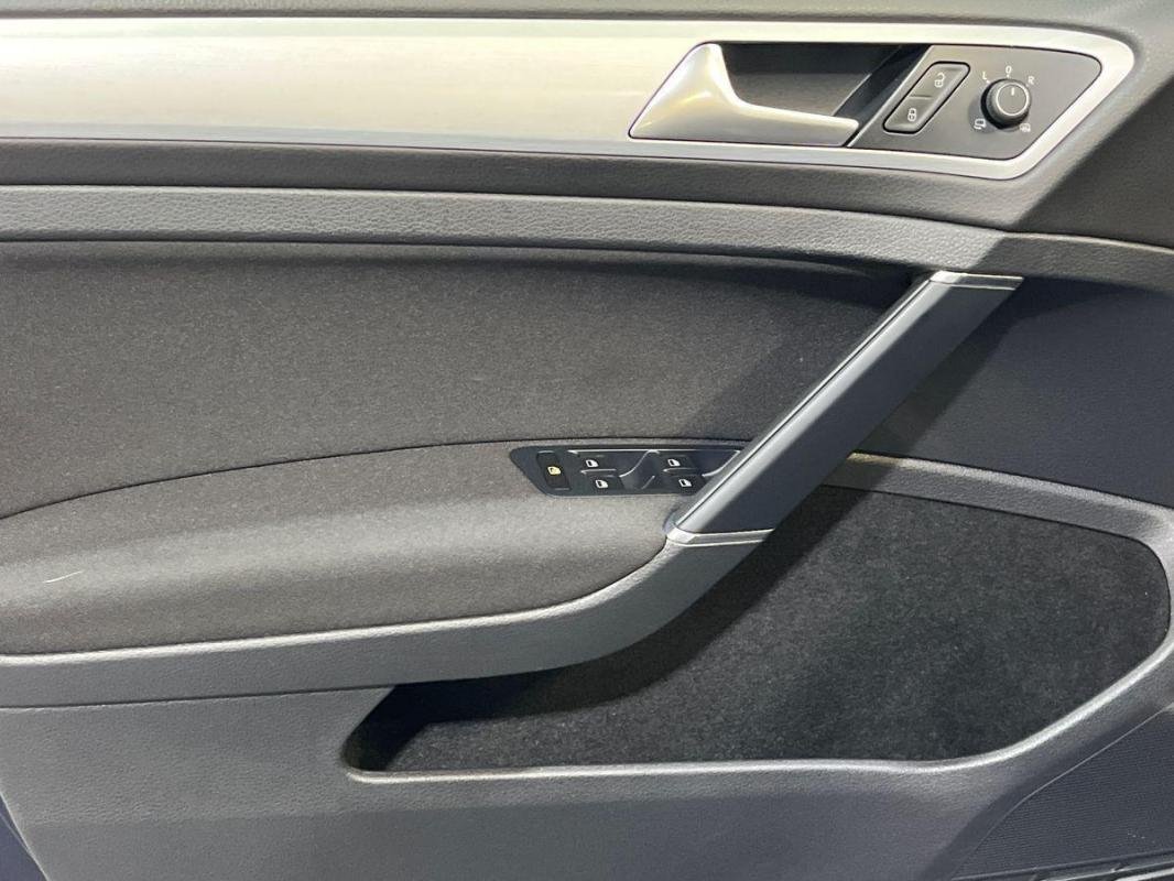 Volkswagen Golf - Photo 15