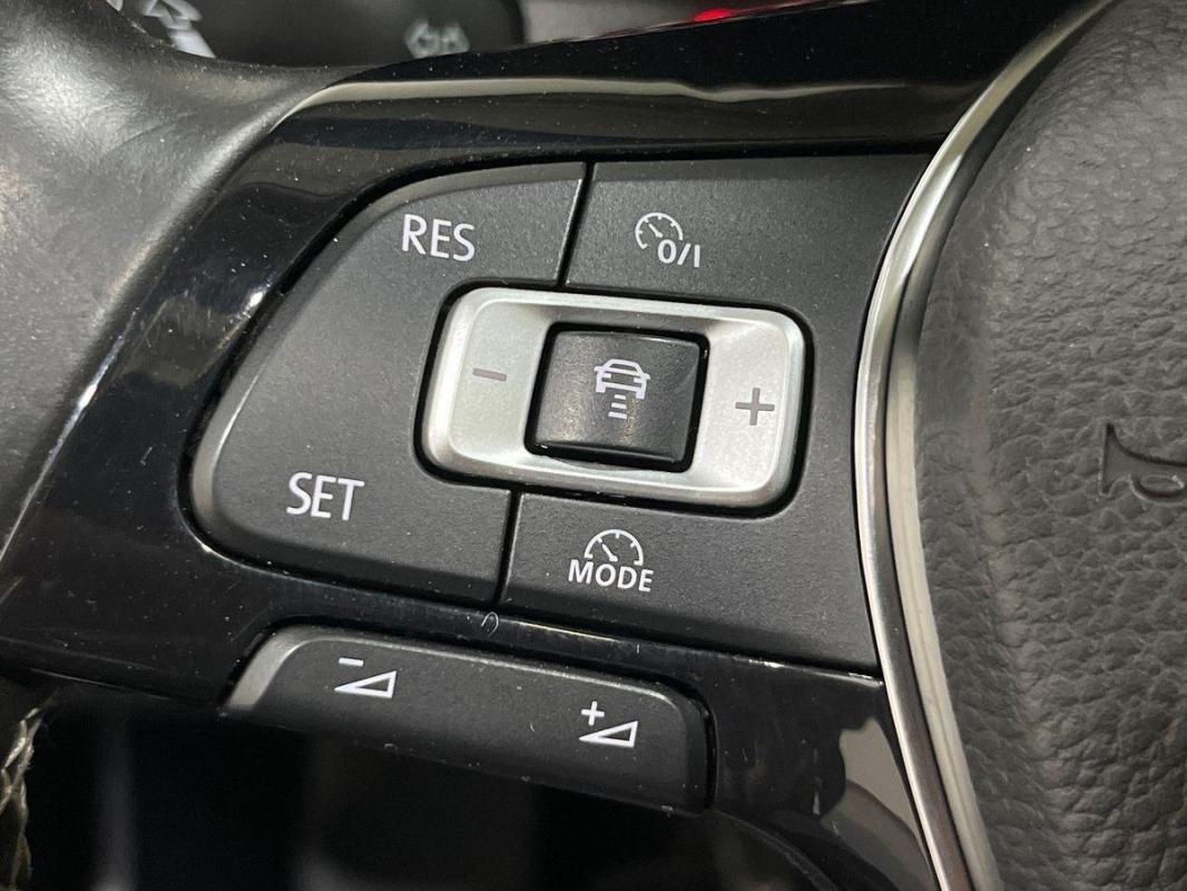 Volkswagen Golf - Photo 21