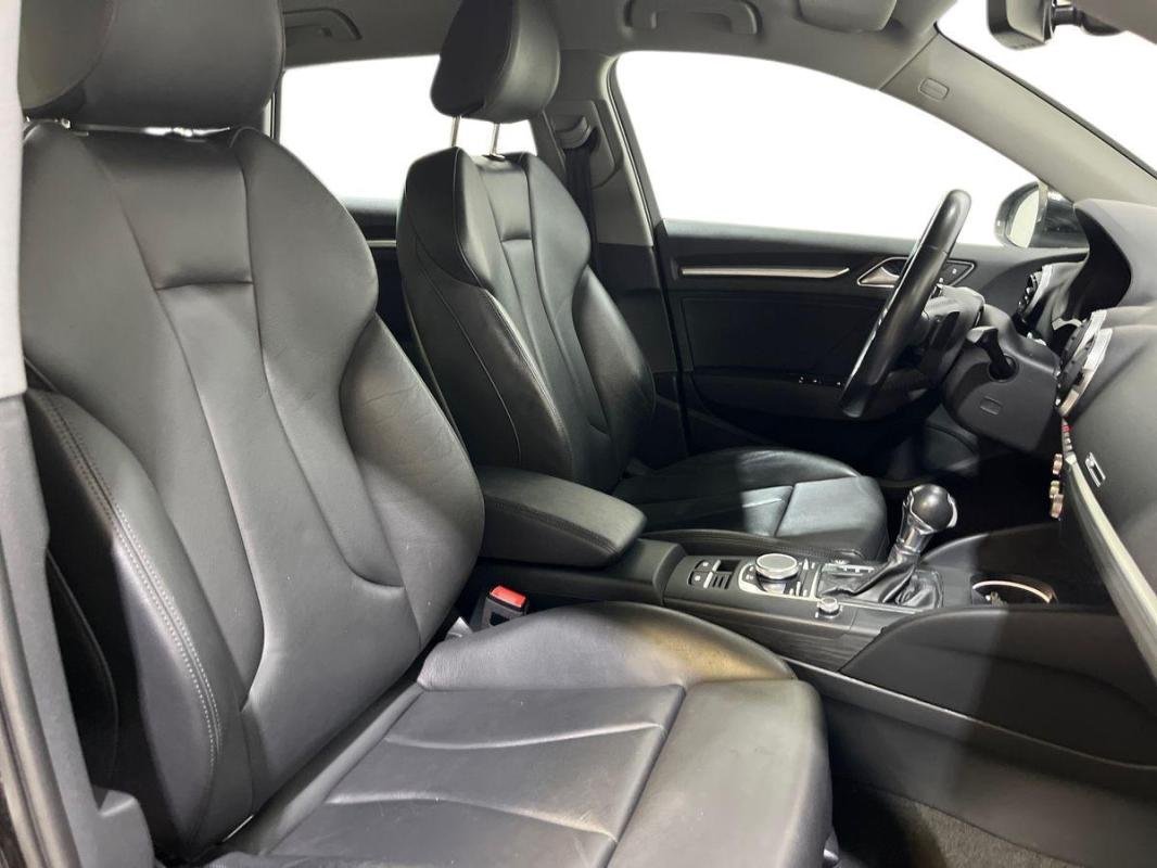 Audi A3 sportback - Photo 13