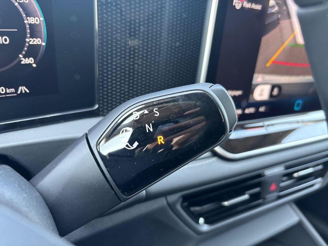 Volkswagen Tiguan - Photo 11