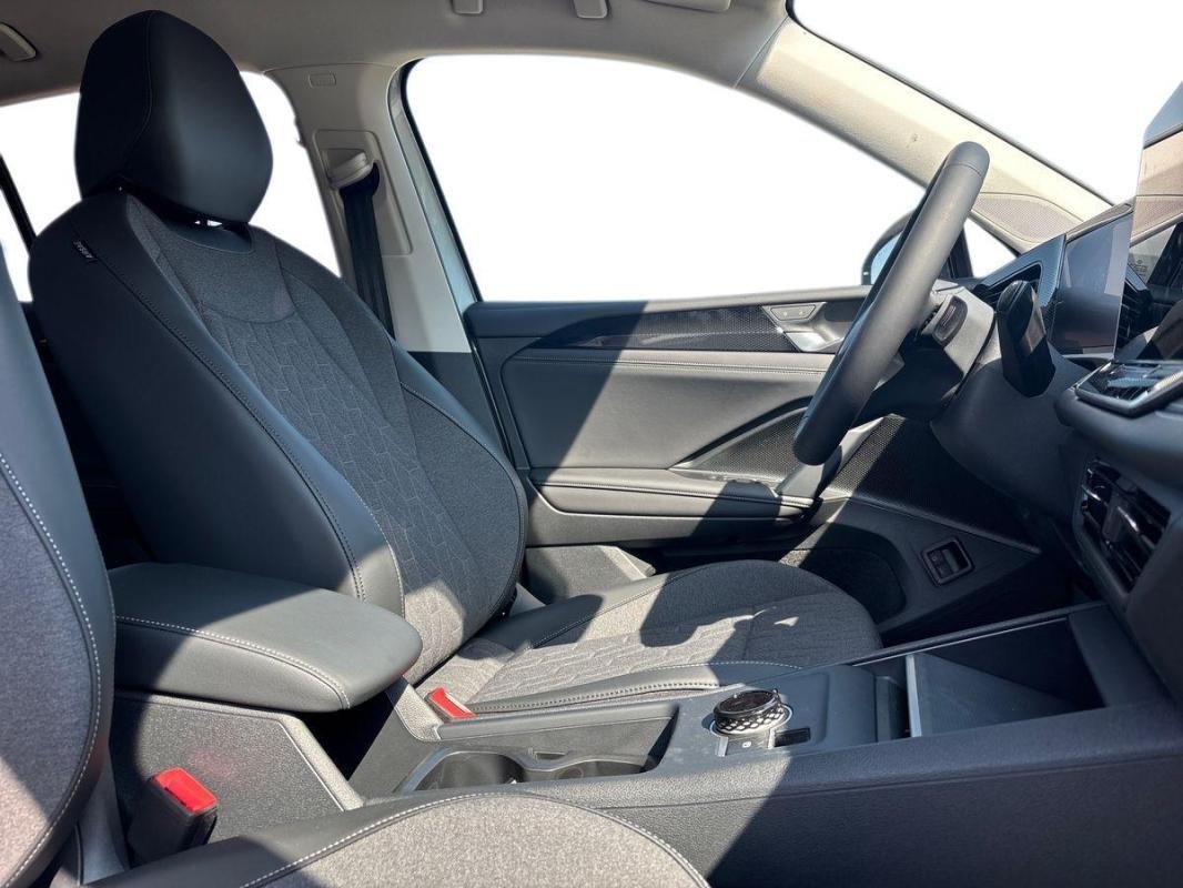 Volkswagen Tiguan - Photo 13