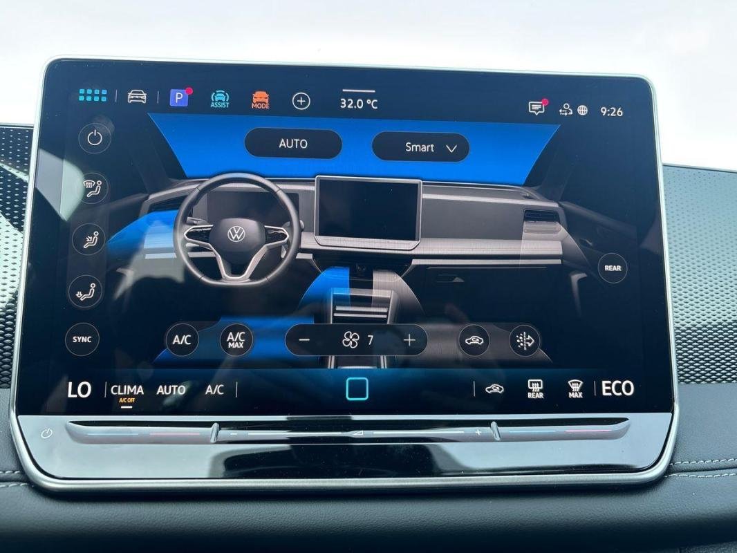 Volkswagen Tiguan - Photo 19