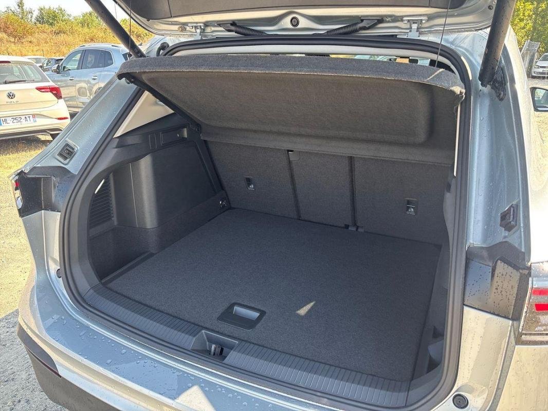 Volkswagen Tiguan - Photo 32